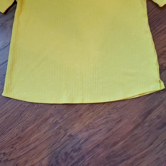 Top - Picture 8 of 13